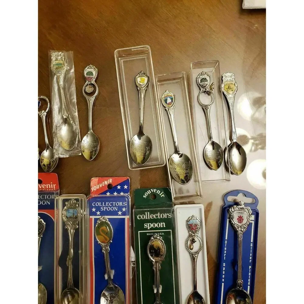 Collector Souvenir Spoon Collection Lot of 29 Silverstone USA State Foreign